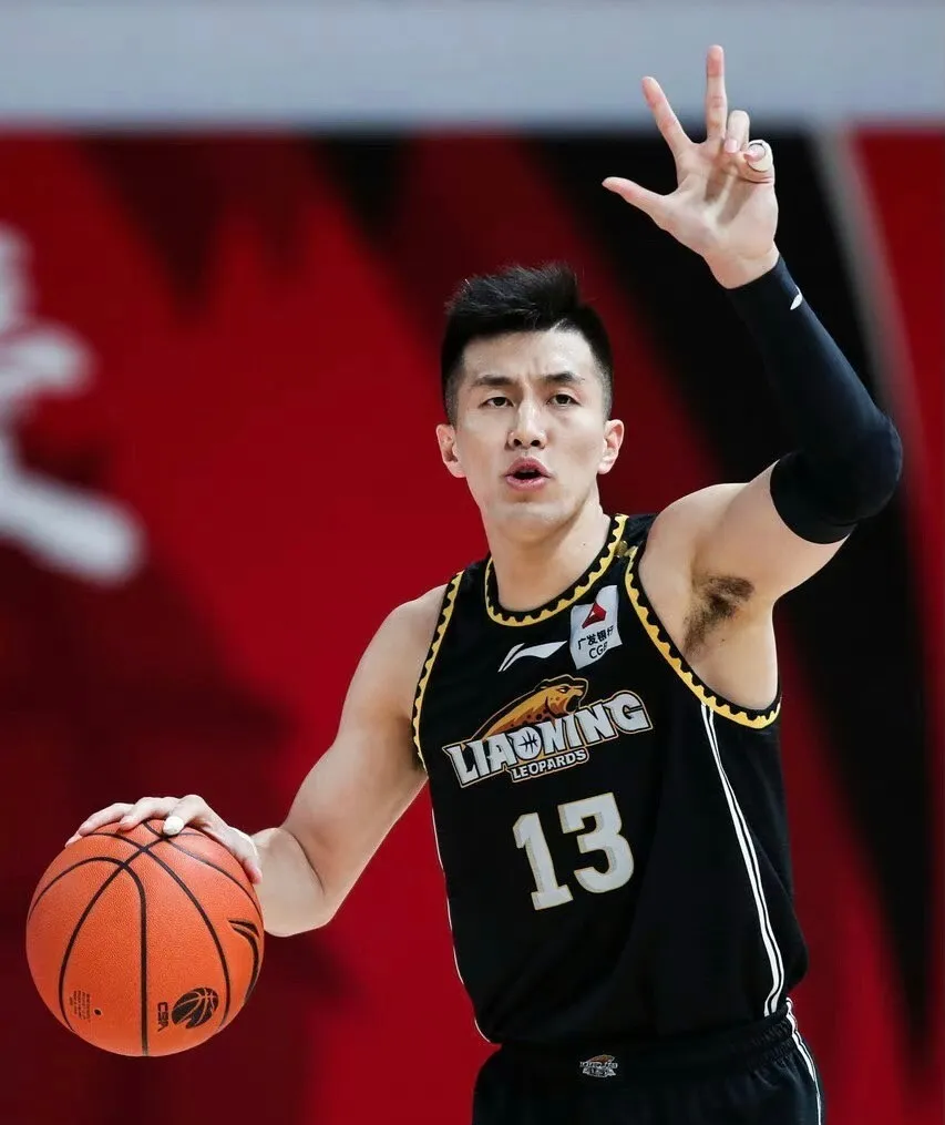 开云体育在线-夺冠引爆全场！，TheShy意外战胜塞尔维亚队赛场气氛高涨-开云体育在线