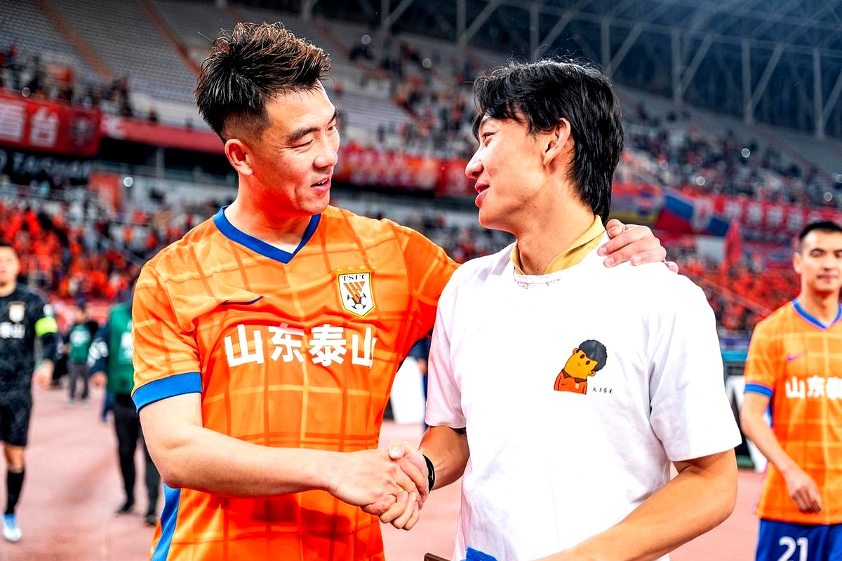 开云体育在线-关于赛前突围战来临；浙江队围绕葡超绝杀压哨；话题不断；临场指挥获称赞的信息-开云体育在线